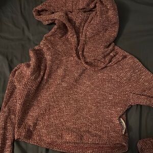 Cozy Knit Hooded Sweater in violeta